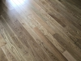 木地板铺设