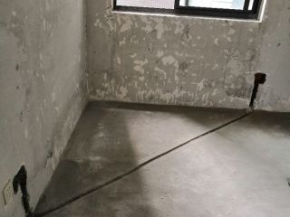 水、电管开槽施作