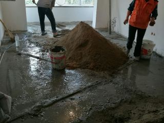 地砖铺贴及地面找平施作
