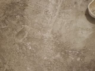 地砖铺贴及地面找平施作