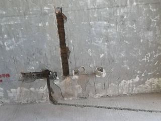 水、电管开槽施作