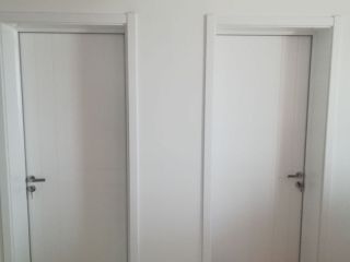 成品门及墙纸铺贴