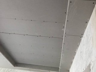 石膏板吊顶施作