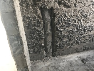 水、电管开槽施作