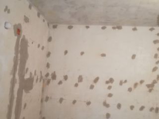 墙、顶面腻子批嵌