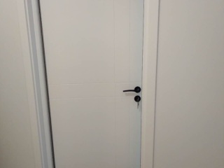 成品门及墙纸铺贴