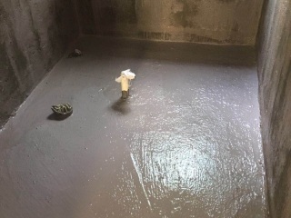 地砖铺贴及地面找平施作