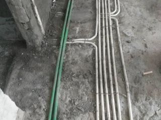 强、弱电路穿线施作