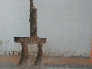 水、电管开槽施作