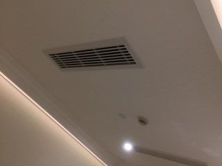 墙、顶面乳胶漆