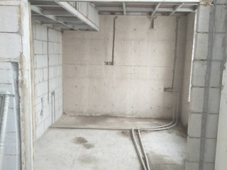 水、电管开槽施作