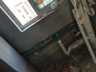 强、弱电布管穿线