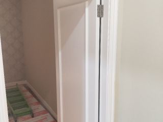 套装门、踢脚线安装