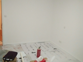 成品门及墙纸铺贴