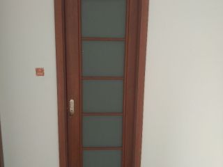 成品门及墙纸铺贴