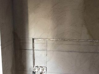水、电管开槽施作