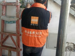 强、弱电路穿线施作