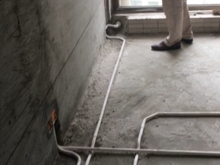 强、弱电路穿线施作