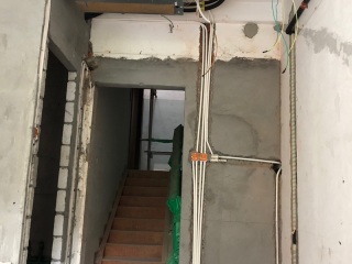 强、弱电路穿线施作