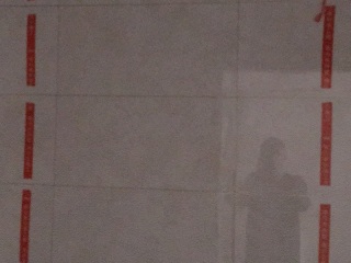 厨房、卫生间墙砖施作