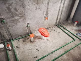 水、电管开槽施作