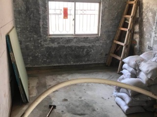 地砖铺贴及地面找平施作