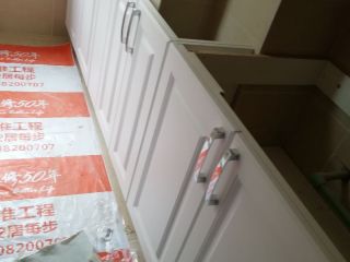 集成吊顶及橱柜柜体安装