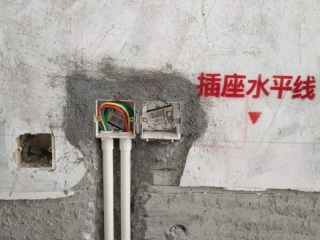 强、弱电路穿线施作