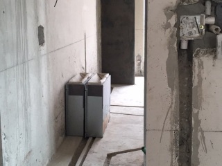 水、电管开槽施作