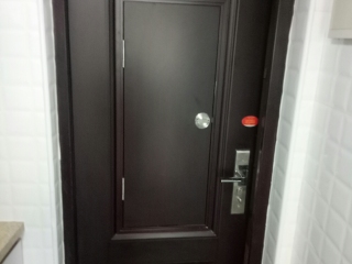 成品门及墙纸铺贴