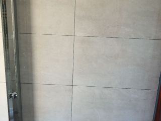 厨房、卫生间墙砖施作