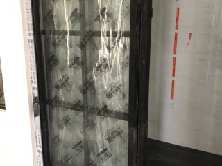 成品门及墙纸铺贴
