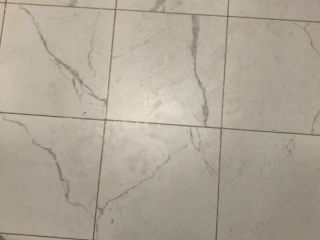 厨房、卫生间墙砖施作