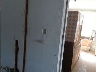 水、电管开槽施作