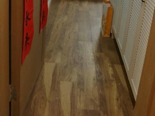 实木复合地板铺设