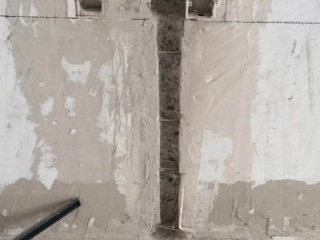 水、电管开槽施作