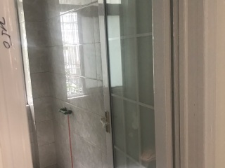 成品门及墙纸铺贴