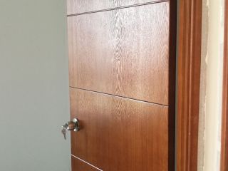 成品门及墙纸铺贴