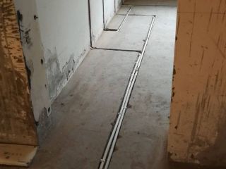 强、弱电布管穿线