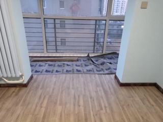 木地板铺设