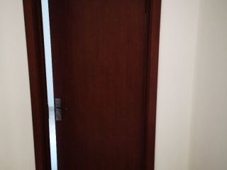 成品门及墙纸铺贴