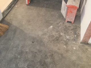 地砖铺贴及地面找平施作