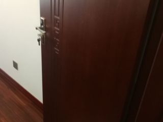 成品门及墙纸铺贴