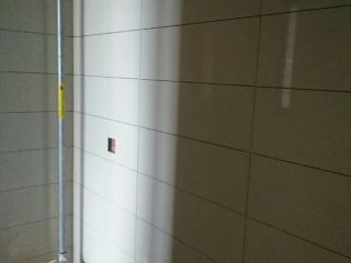 厨房、卫生间墙砖施作