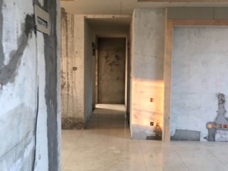 地砖铺贴及地面找平施作
