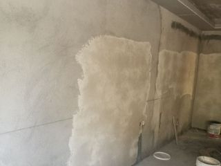 墙、顶面腻子批嵌