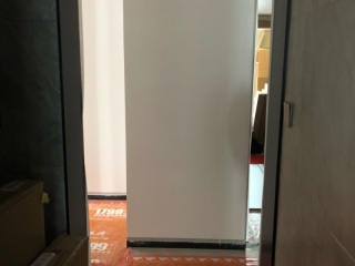 成品门及墙纸铺贴