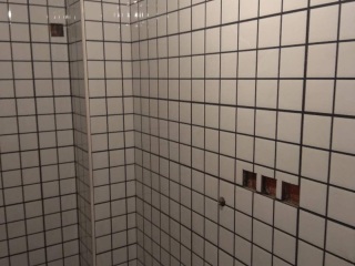厨房、卫生间墙砖施作