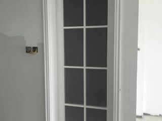 成品门及墙纸铺贴