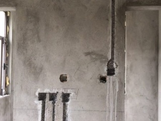 水、电管开槽施作